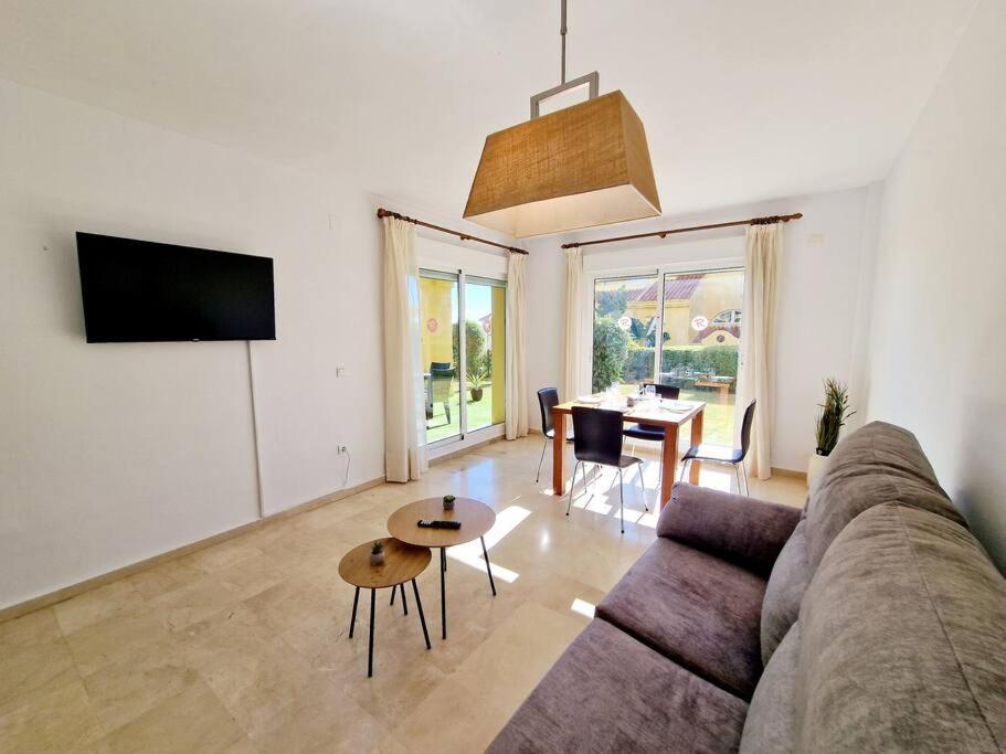 Ground Floor Apt In Atalaya มิฮาส ภายนอก รูปภาพ